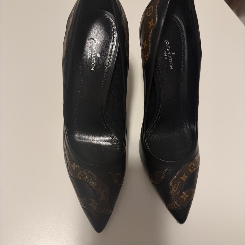 Louis Vuitton Black and Brown Heels